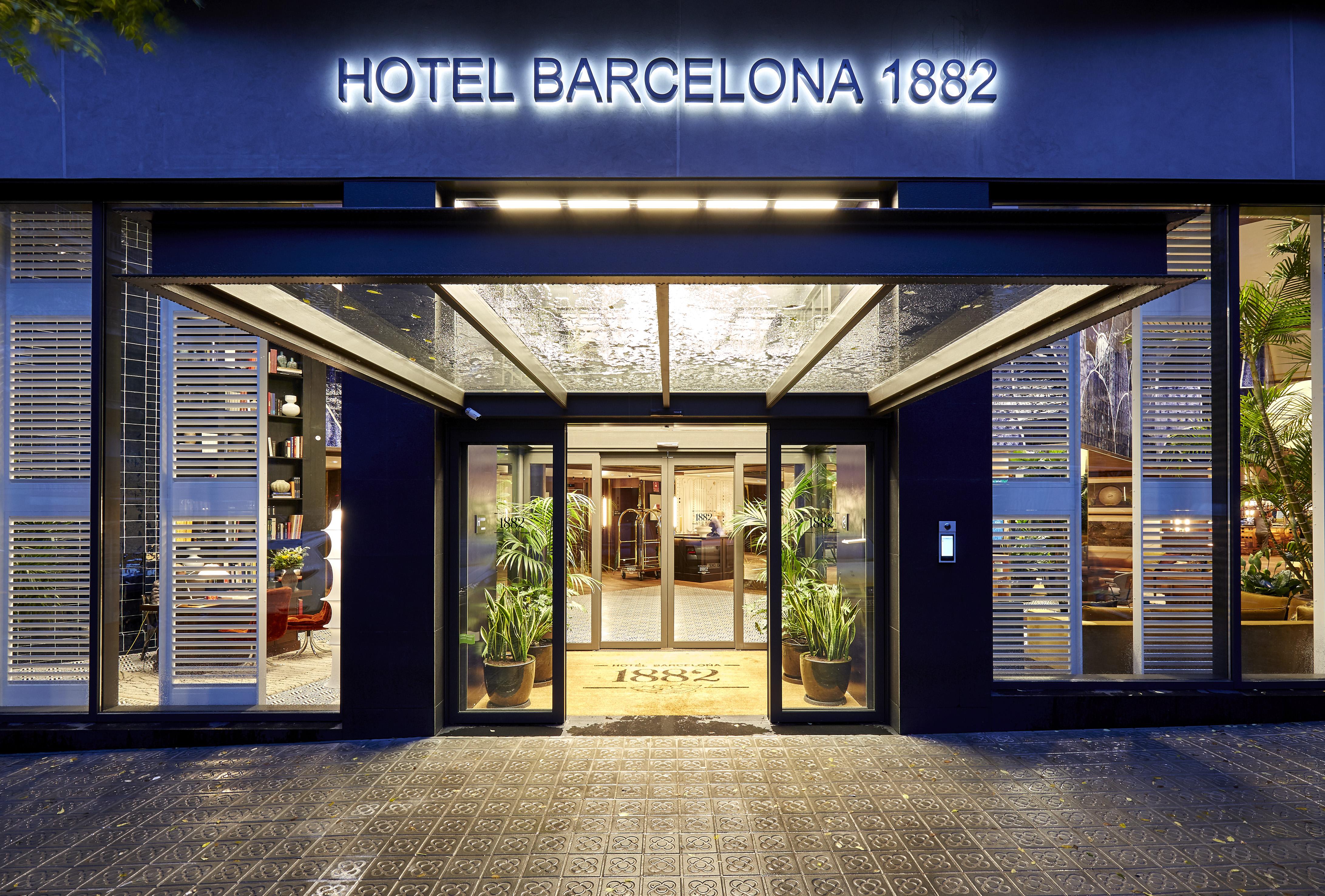 Radisson Blu 1882 Hotel, Barcelona Sagrada Familia מראה חיצוני תמונה